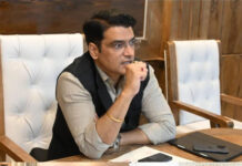Aadhar saturation, operationalization of Aadhar centres reviewed at Anantnag