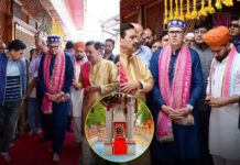 Omar visits Kheer Bhawani temple in Ganderbal
