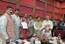 MLA Arvind Gupta meets Union Minister Ajay Tamta, seeks four-lane Bhagwati Nagar-Ring Road Corridor