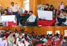 DC Kulgam visits Yaripora to oversee Process ofJamabandi Reading of Latest Digitized Jamabandi