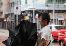 Stranded tourists evacuated from China’s UNESCOWorld Heritage Site amid heavy downpour, mudslides