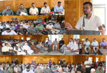 DC Kulgam chairs mega Block Diwas at Yaripora