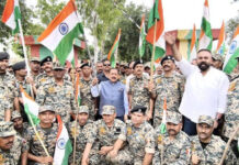 Jitendra Singh leads Tiranga yatra near IB in JK, gets brief on ‘Smart Border’ reinforcement plan